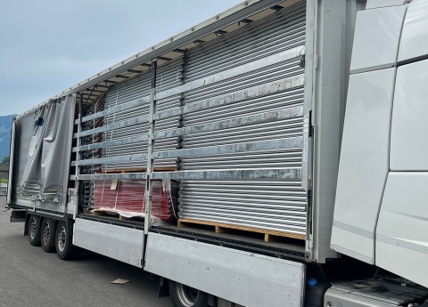 <div>037648f4-55ff-4ba7-ba22-b9f0b0518fa8.jpg</div>